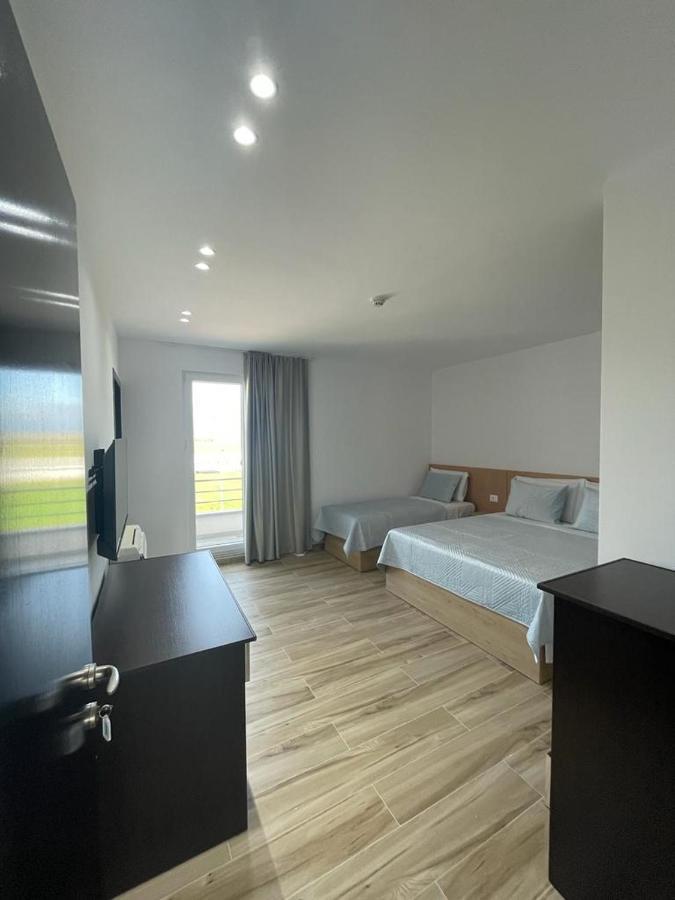 Hotel Verzaci Rinas المظهر الخارجي الصورة